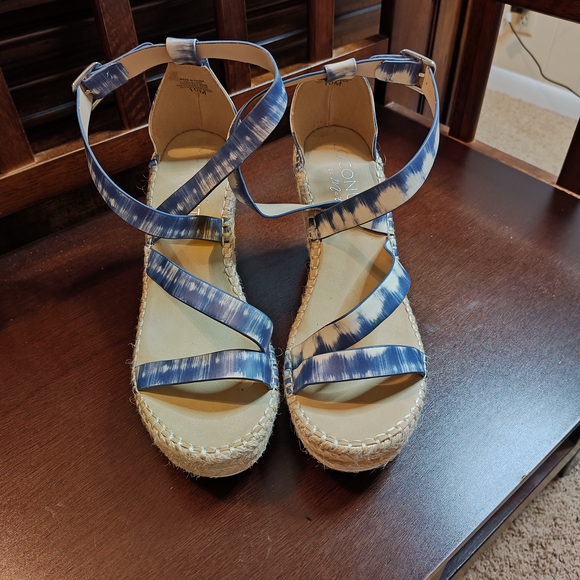 Coconuts by Matisse Shoes - Stylish Coconuts by Matisse Blue Tie-Dye Platform Sandals Sz 10 Espadrille